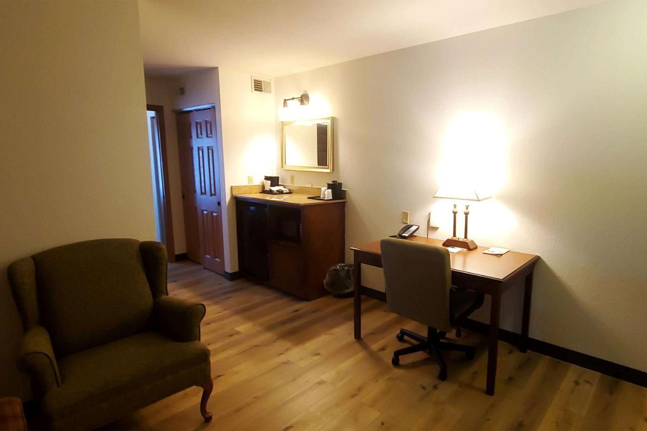 Wingate By Wyndham Youngstown - Austintown מראה חיצוני תמונה